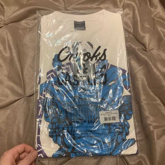 ❌SOLD❌ 🏰 Crooks & Castles Tee - Picture 4 of 5